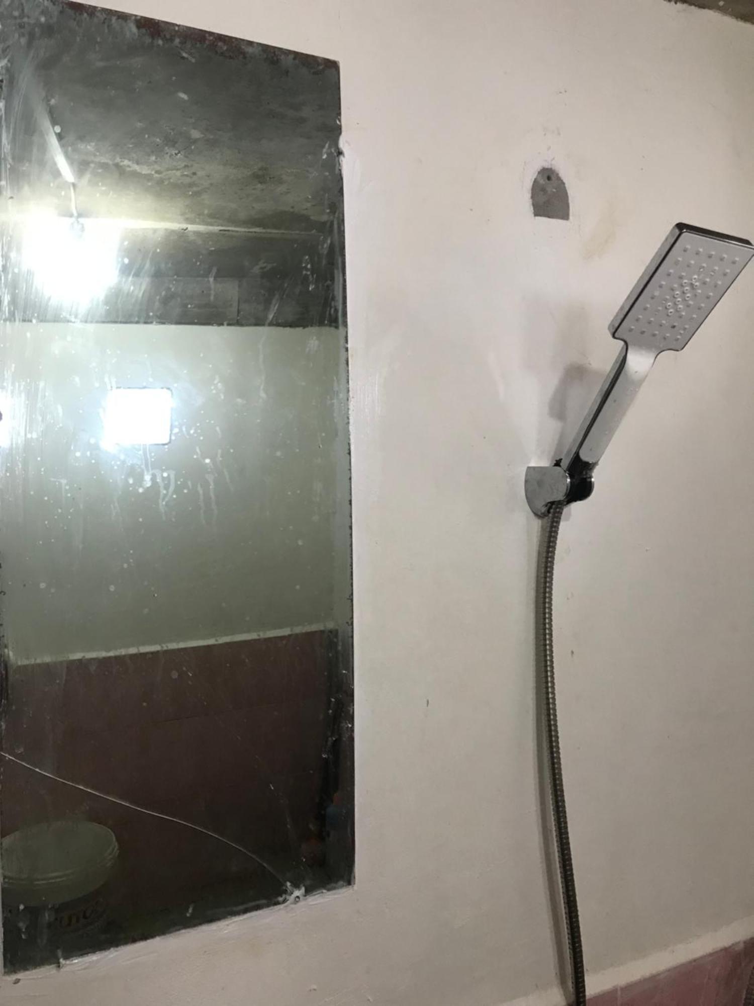 Ora Komodo Home Stay Екстер'єр фото